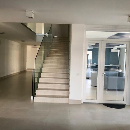 Opalia Residence - Stella Garda Lake Lifestyle Пескьера-дель-Гарда Экстерьер фото