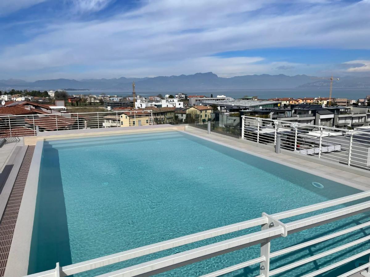 Opalia Residence - Stella Garda Lake Lifestyle Пескьера-дель-Гарда Экстерьер фото