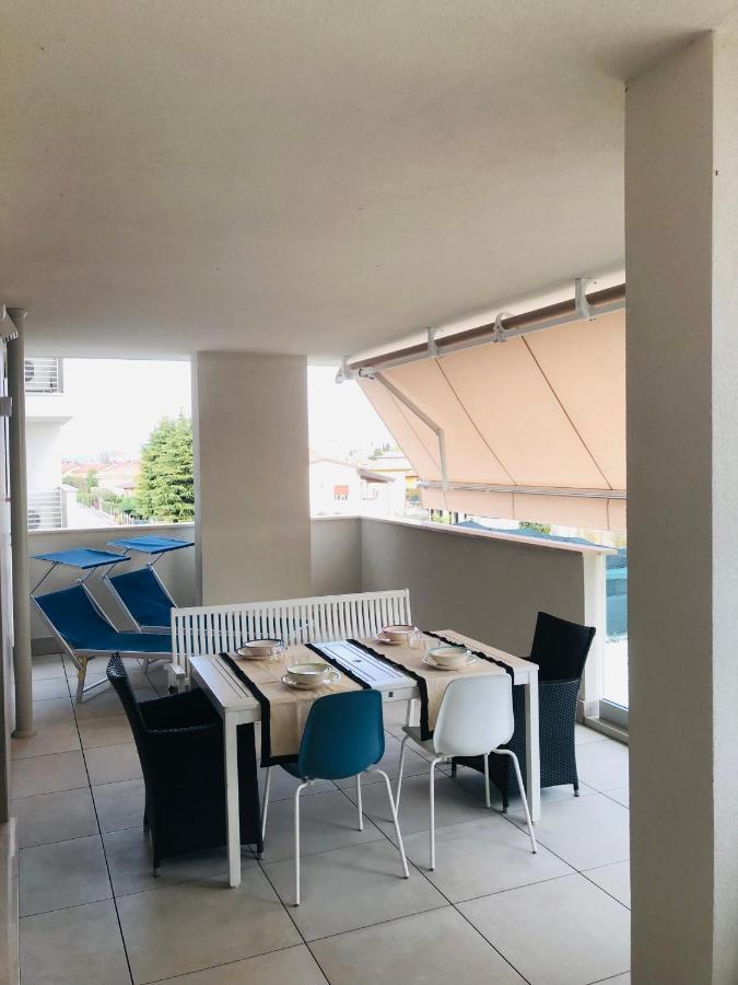 Opalia Residence - Stella Garda Lake Lifestyle Пескьера-дель-Гарда Экстерьер фото